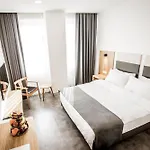 Ingate Hotel