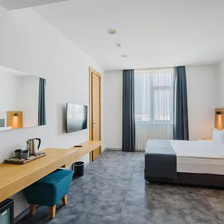 Ingate * Αμμόχωστος