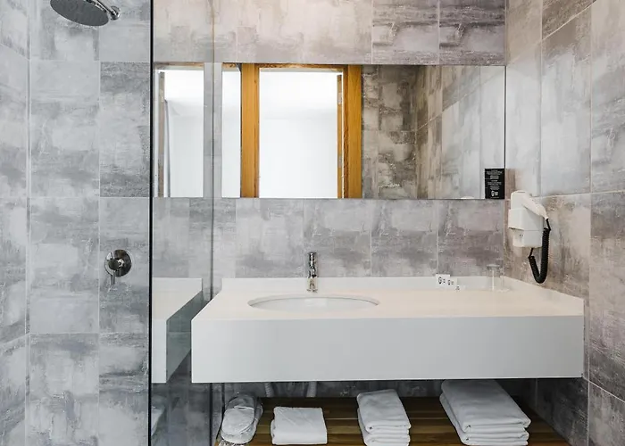 Ingate * Αμμόχωστος